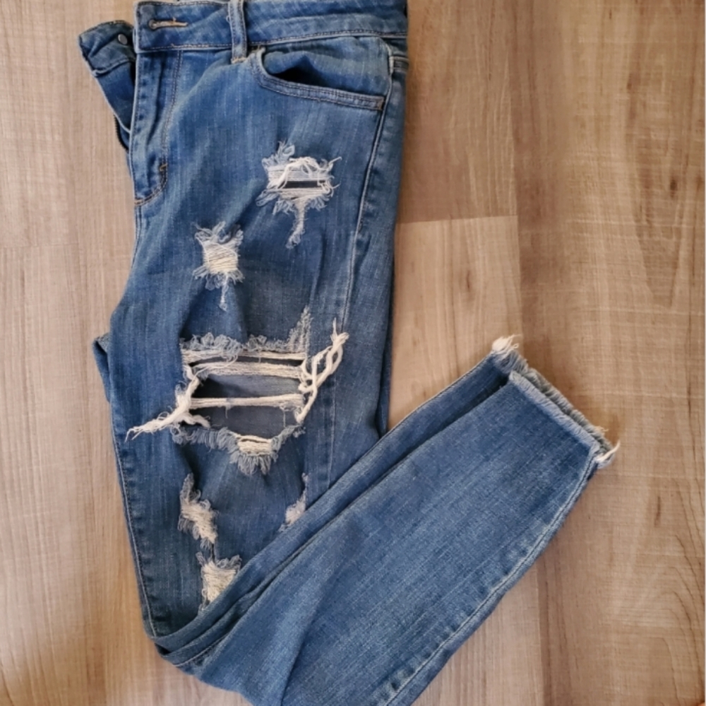 2 fashion nova jeans